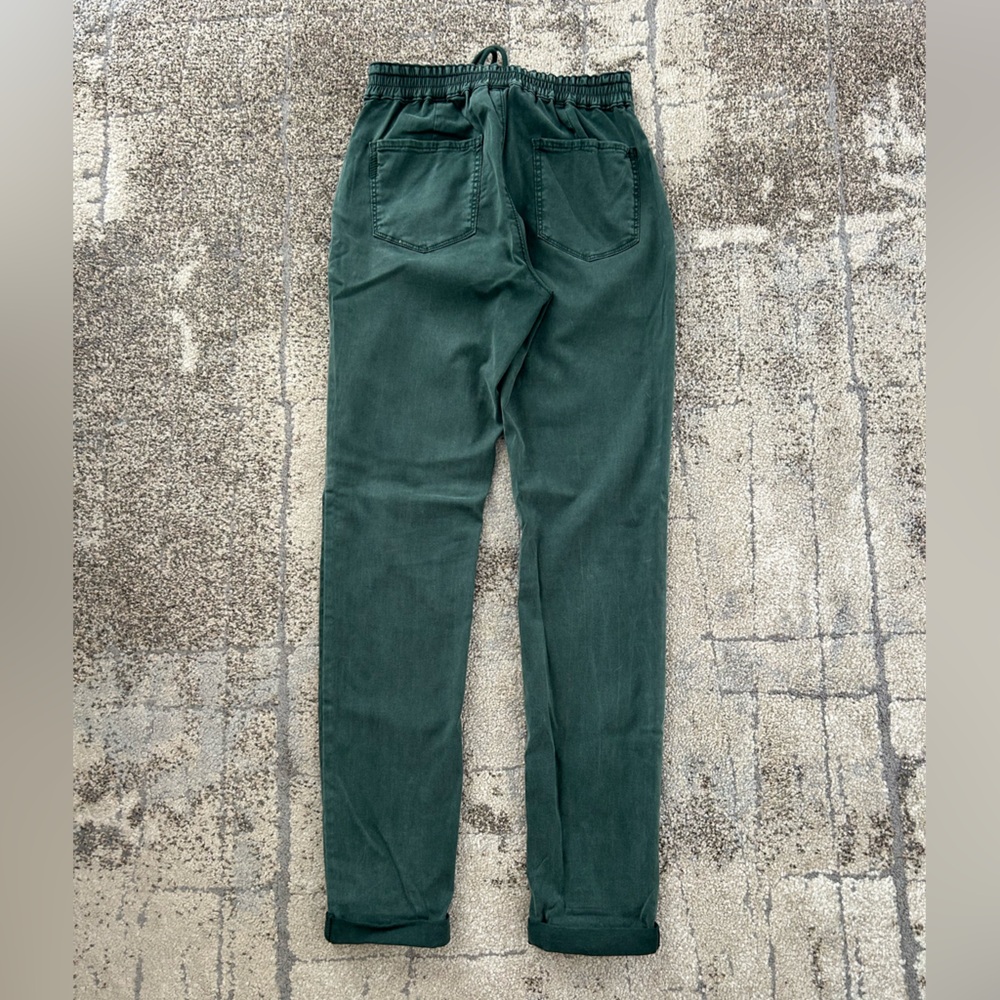 PAIGE Green Jogger-Style Pants